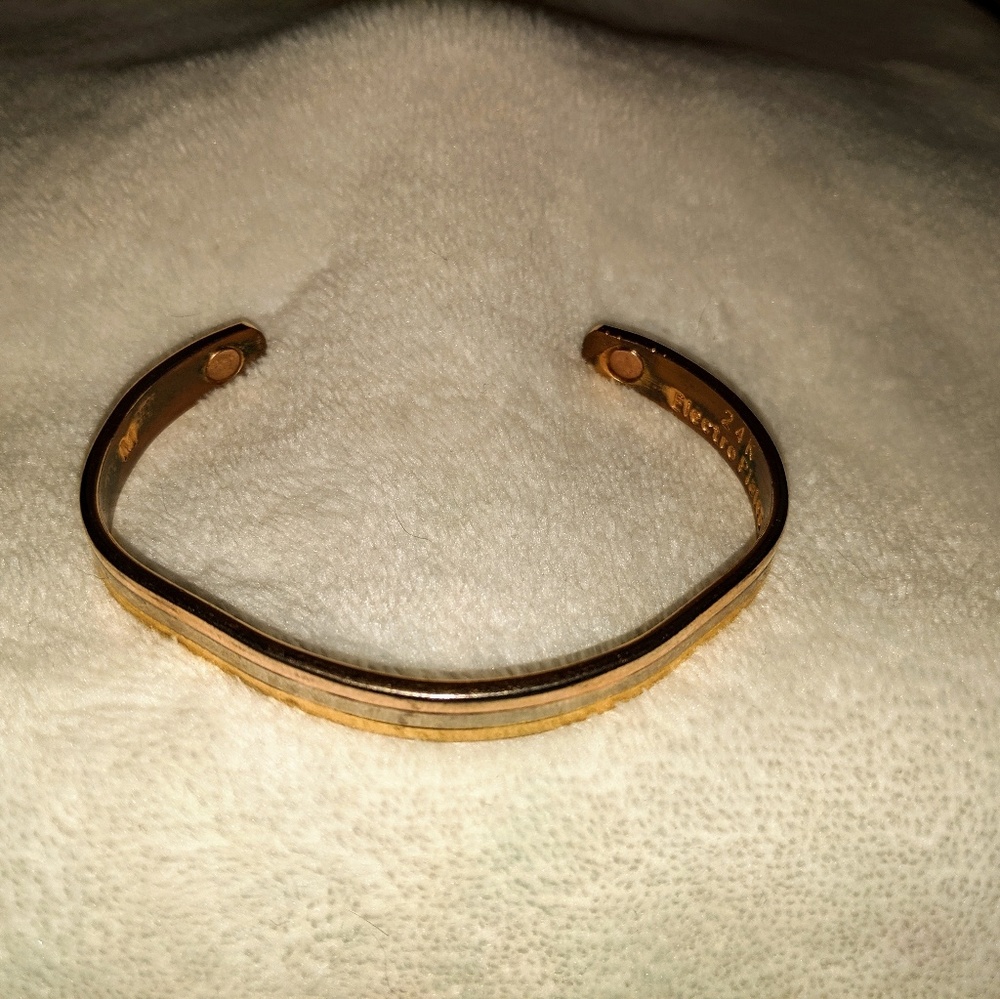 Sukura Earth Therapy Cooper Magnetic Healing Brace